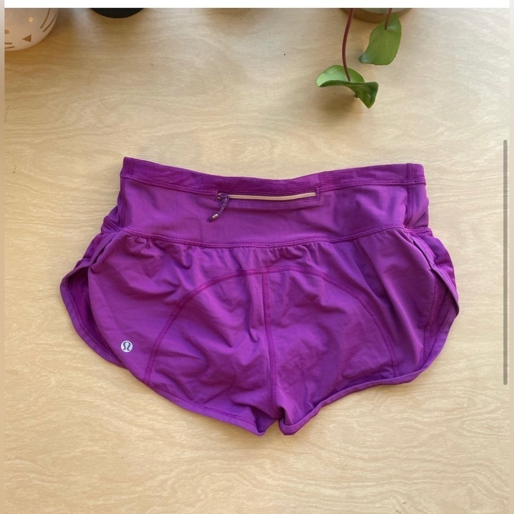 Lululemon Run For Days Short-Regal Plum-Sz 4 EUC💜☀️Anti stink Technology - Picture 10 of 11